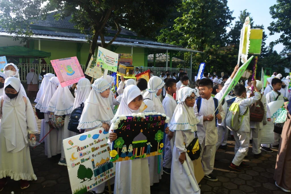 Pawai Ramadhan Siswa Insan Aulia